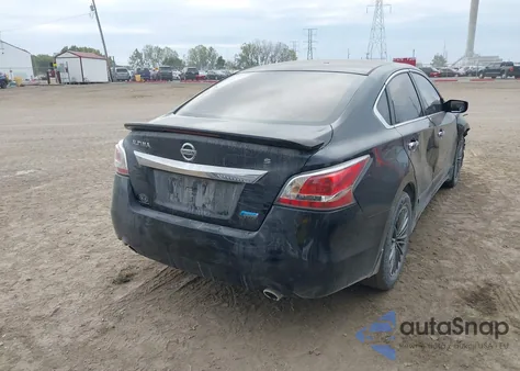 2014 Nissan Altima 2.5 S z USA, uszkodzony, nr VIN 1N4AL3AP2EC426289